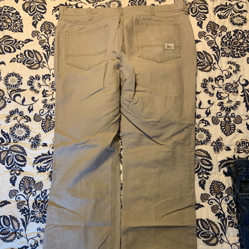 Eddie Bauer 40x32 casual pant